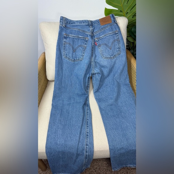 SOLD - Picture 3 of 8